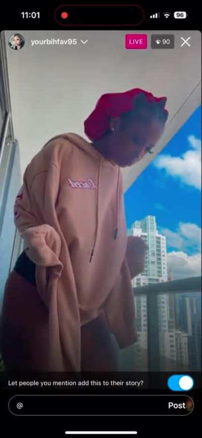 Yourbihfav IG live earlier today!! Keep posting! We already at 500 members 🤯