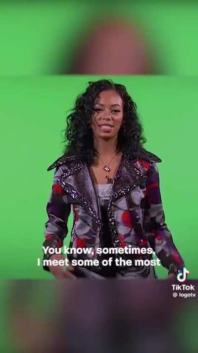 Solange in 2009 telling us why Gay Men love her and why she loves them!