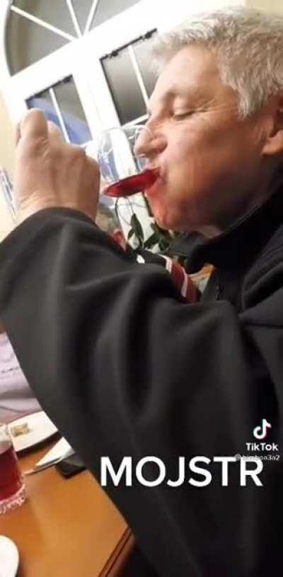 This wine and water trick