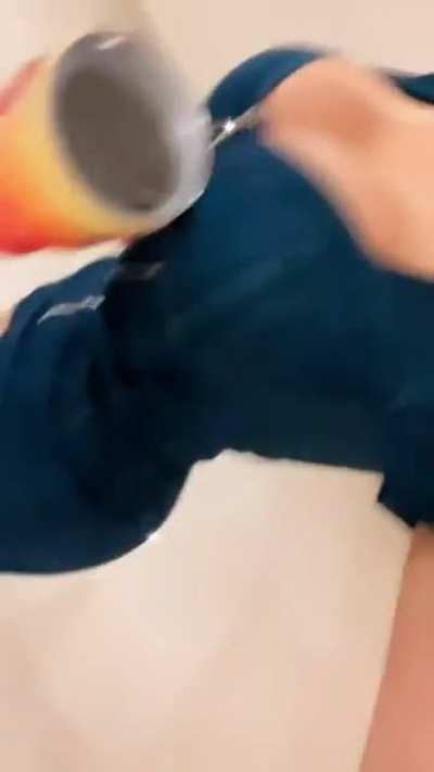 De su historía de instagram🥰😍😘🍒🍑 , 200 flechas arriba y subo otro