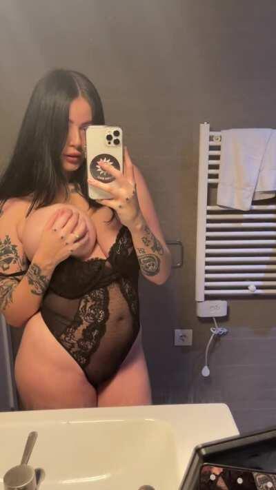 I think we can all agree tits out is preferred?