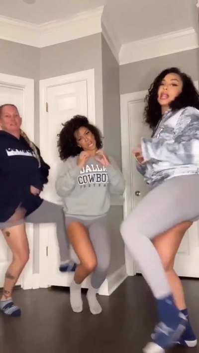 Brittany Renner Cuff it challenge with friends
