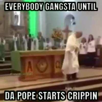 Even his mf Holiness out here reppin the set 🥶🙏🟦