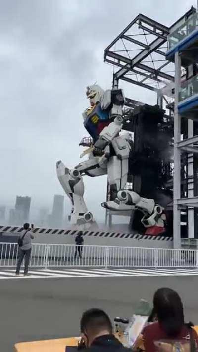 Japan creates life-size Gundam as part of their new Tourism Plan