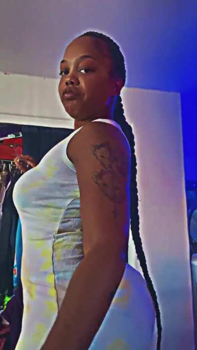 Check my content 🍑