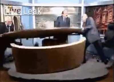 Have the table!! Have it!!