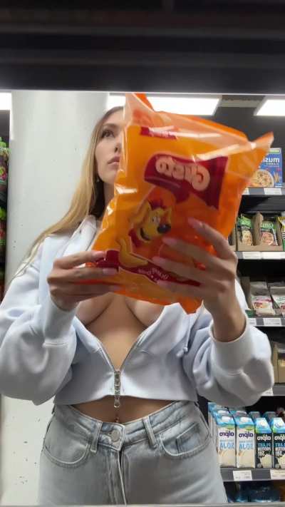 Flashing my boobs in the shopping center