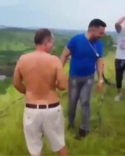 He dont know that recoil exists