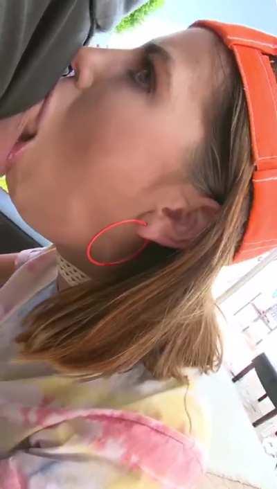 gf bullied by security