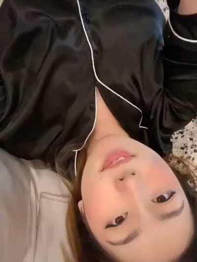 Janet’s new TikTok 👄