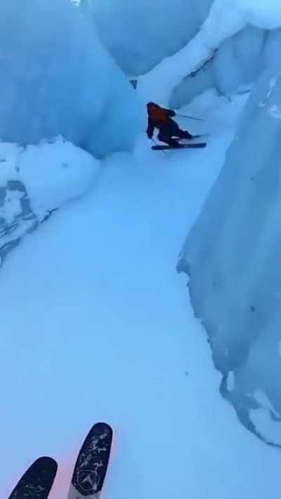 HMRB as I ski between two glaciers in France.