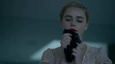 Kiernan Shipka, sniffing panties