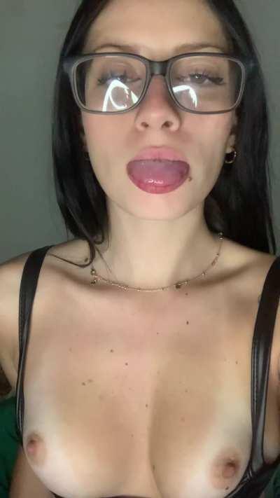 Say yes if you like my body type