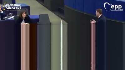 New Polish Foreign Minister - ''I want a Union strong enough not only to stand up to Putin, but send him to hell!''