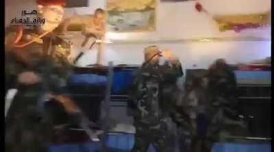 when ur getting offlined and ur teammate spams @everyone on discord