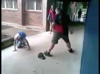 Absolut unit Takes some hits and ABSOLUTELY destroyed the enemy