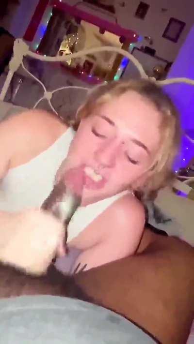 Need her name or full vid pls