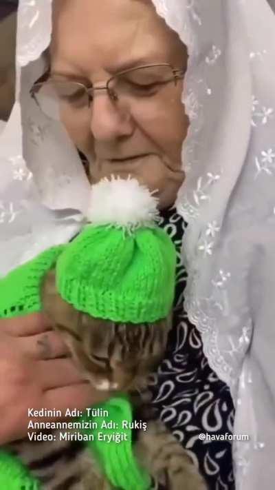 Average Turk Grandma