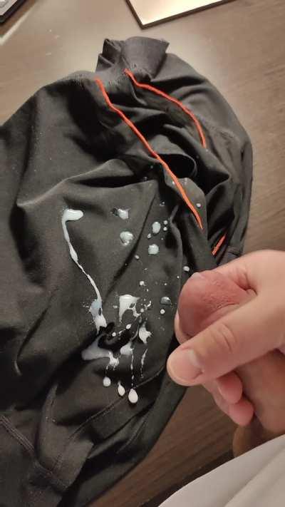 Cumming on my boxers before going to work on a work trip ;)