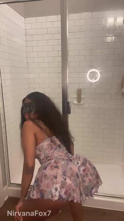 Hear How Wet My Pussy Is While I Twerk this Fat Ass