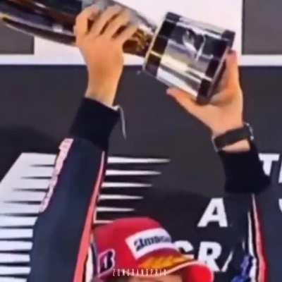 Average Sebastian Vettel fan.