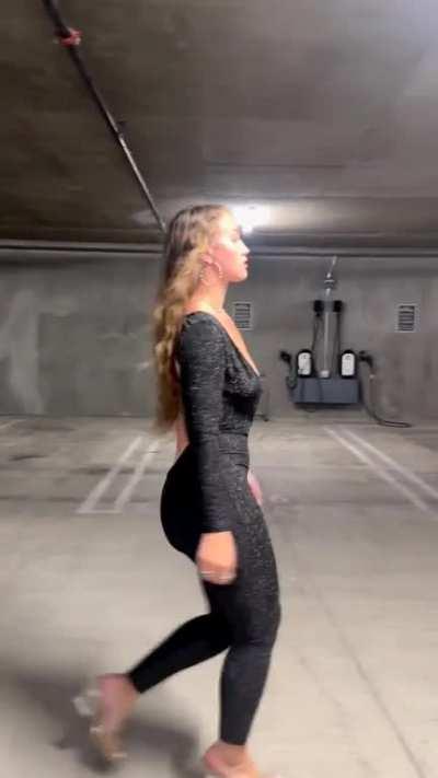 Parking Garage Slow-Mo Jiggles