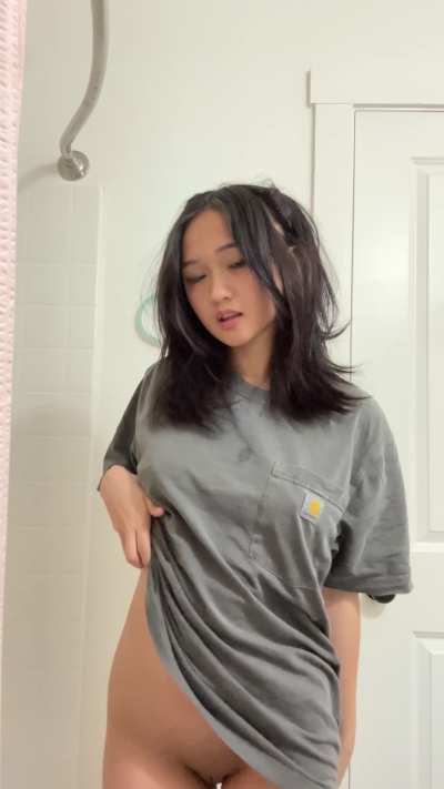 i’m just a cute asian student wanting to show myself off for the night ☺️🙈