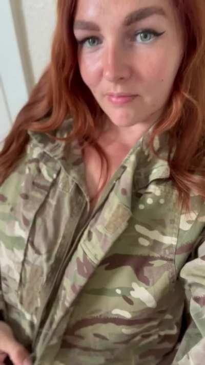 Could I be your naughty secret? 😍