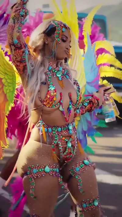 St.Kitts and Nevis Carnival DAY 1.  Wha nuh_ordinary   MASQUERADER- @nuh_ordinary BAND- PLEASE TAGVIDEOGRAPHY