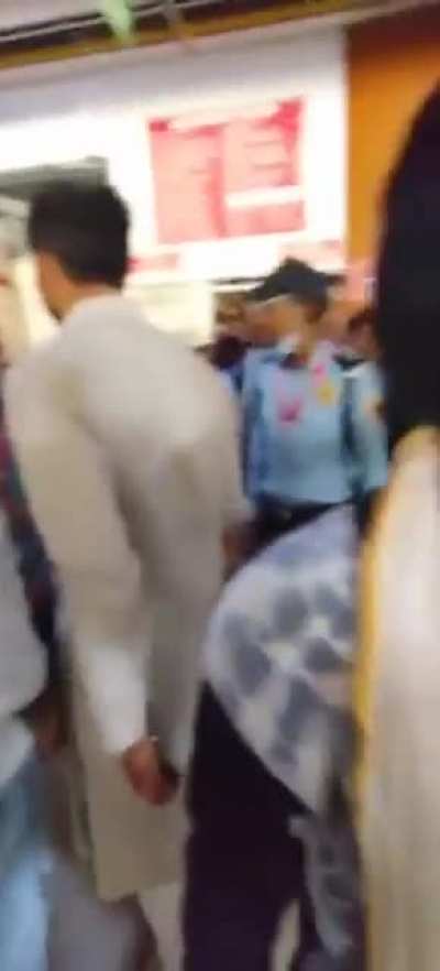 Aur maaro salad ko.. Itna satisfying tha yeh.. Pura dopamine release ho gaya 