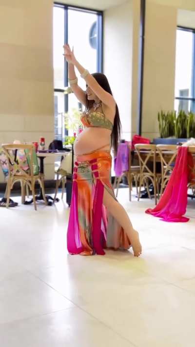 9 Months Pregnant Belly Dancer