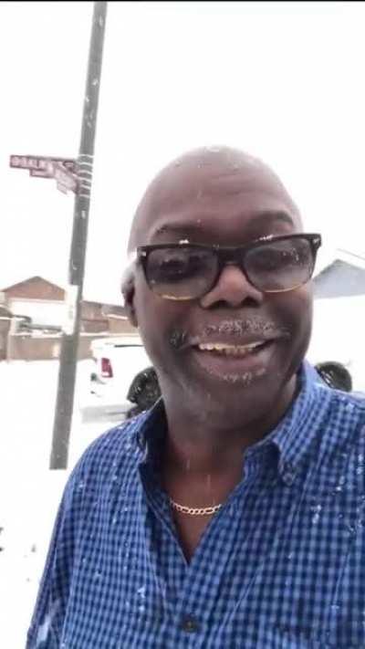 WCGW walking on a snowy driveway