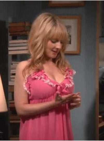 I want to fuck Melissa Rauch into the next century
