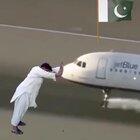 Strongest man Pakistani man 💪🏋️ mashallah Urdu Pakistan zinsabad whatsapp video no virus 1080p subtitles