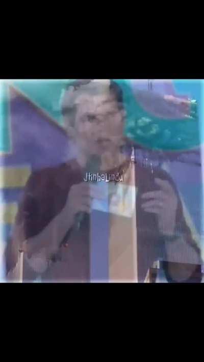 Celso Portiolli pensando no que fez