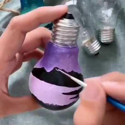 Decorate your house with 'DIY Light Bulb'