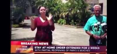 This sign interpreter is phenomenal