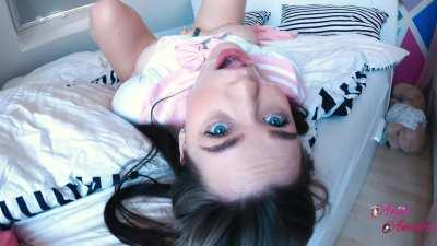 Give me every drop of your juicy cum!