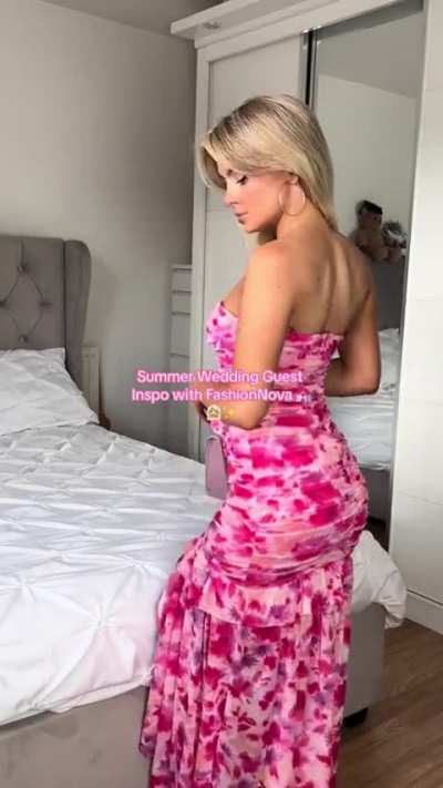 What's the best summer dress for Lily? 