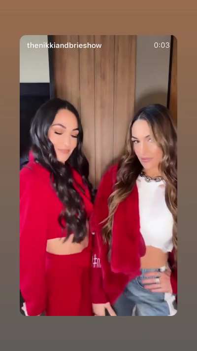 The Bellas - IG 2/5/26