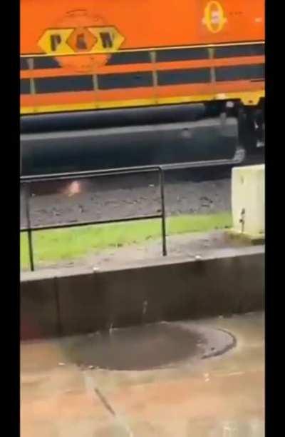 Who will win? PNWR 2310 train, or Food delivery robot? Let's find out...