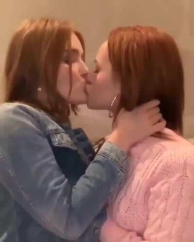 Jia Lissa & Ella Hughes...wow
