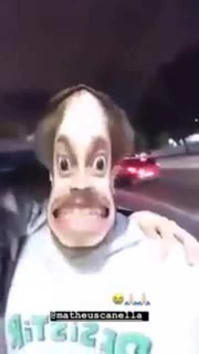 literalmente qualquer esquina aqui do Rio: