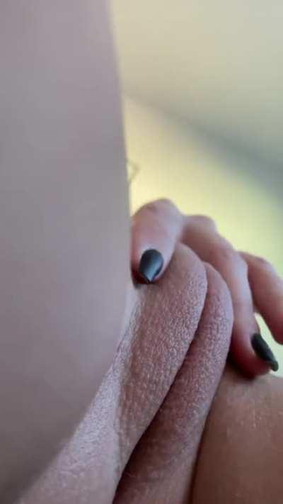 Come split my slit with your tip