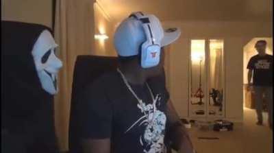 That fall probably hurt ngl