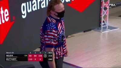 18 year old professional bowler becomes the 4th bowler EVER to pick up the 7-10 split on TV