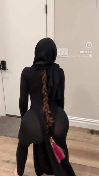 Thick Indian wife 🇮🇳💍🔥