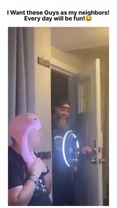 Hey dude wait&watch now see I am better entertainer than you lol