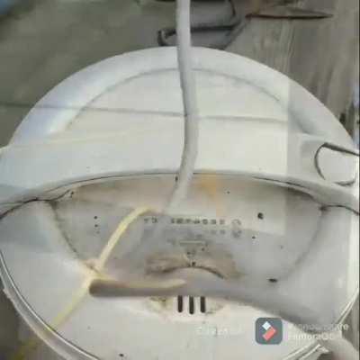 spacial awareness in my head doesn't comprehend...