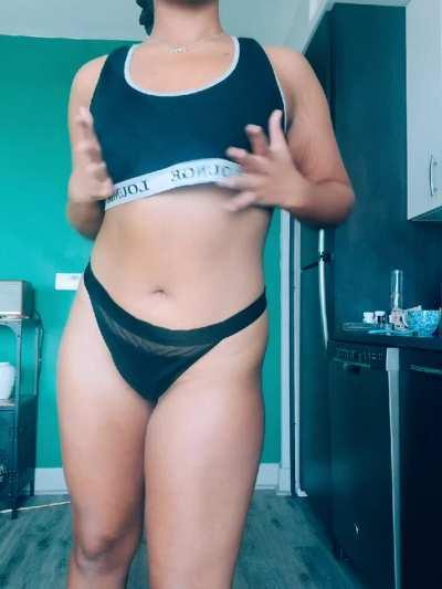 Just in a silly goofy mood (23F)